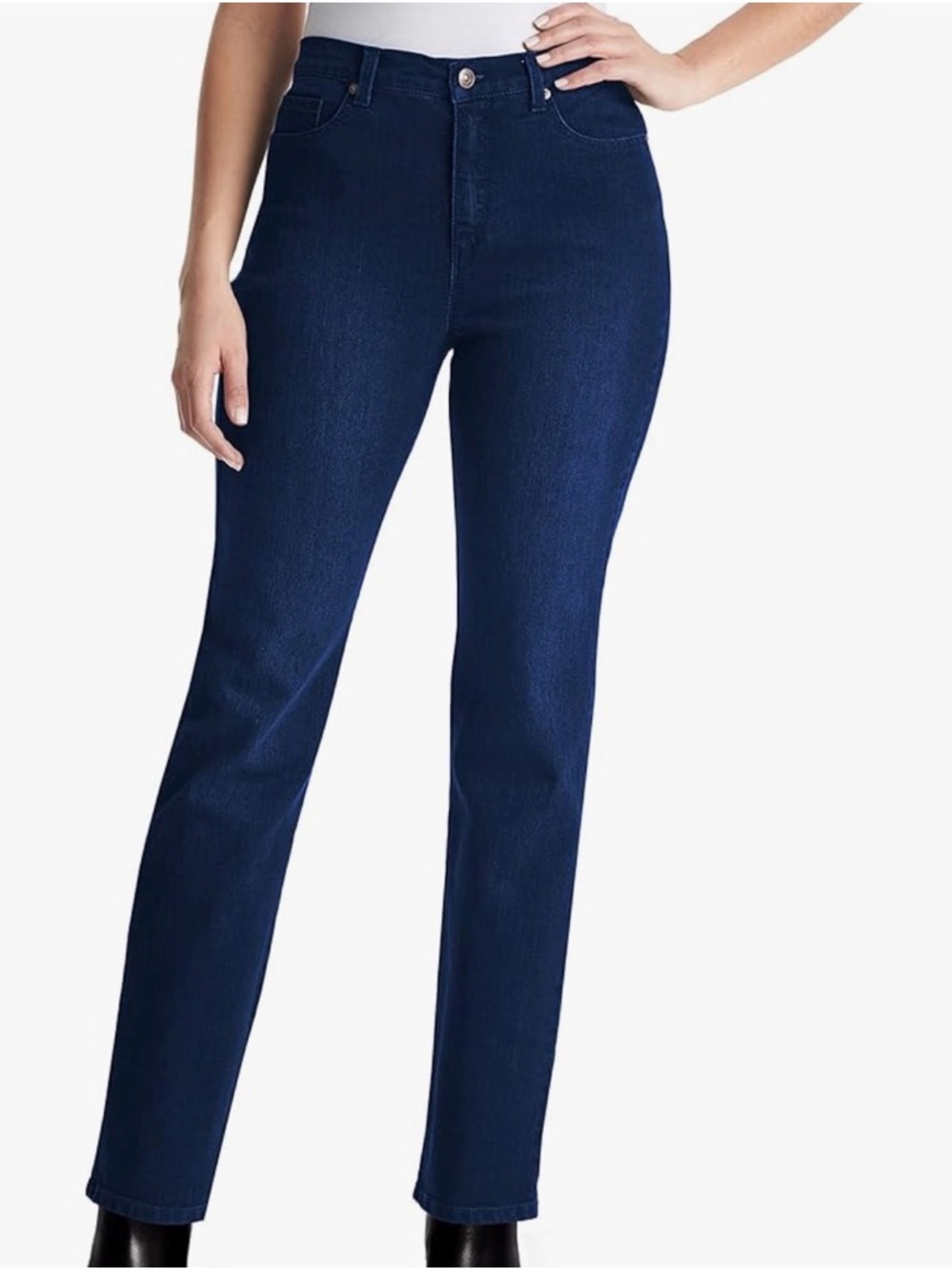 CLEARANCE Gloria Vanderbilt Amanda Straight Leg Jeans in Deep Indigo Size 10